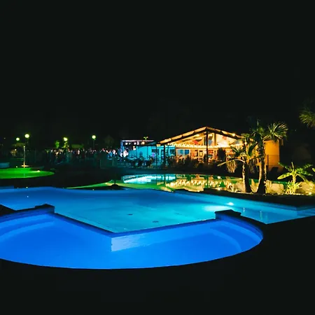 Camping Camping Lou Broustaricq Sanguinet
