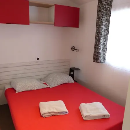Camping Lou Broustaricq